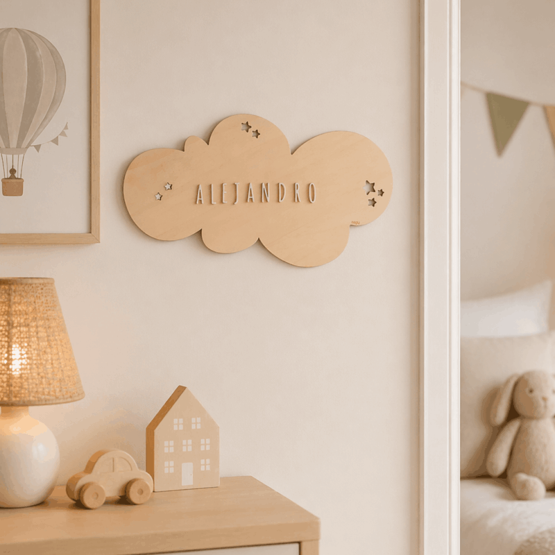 Children's decoration with name "Cloud"